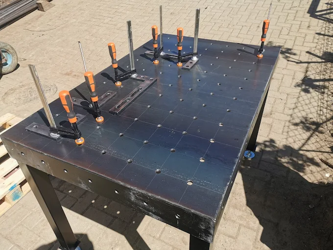 Stół roboczy lasera CNC